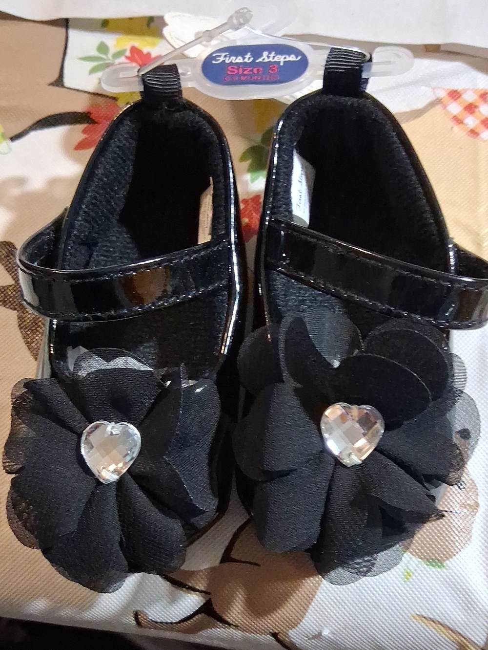 First Steps Little Girls Black Mary Jane Dress Shoes with Flower Accent
